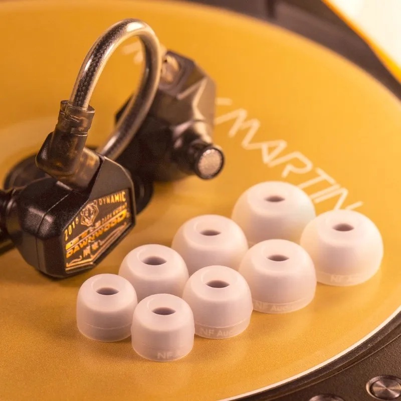 DAWNWOOD GT09 Dark Knight IEM  - In Ear Monitor Iem reseña y precio